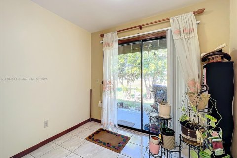 Villa ou maison à vendre à Orlando, Floride: 3 chambres, 116.13 m2 № 1920843 - photo 19