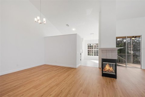 Condominio en venta en Orlando, Florida, 3 dormitorios, 221.48 m2 № 2095762 - foto 9