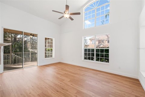Condominio en venta en Orlando, Florida, 3 dormitorios, 221.48 m2 № 2095762 - foto 13