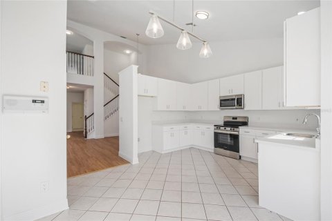 Condominio en venta en Orlando, Florida, 3 dormitorios, 221.48 m2 № 2095762 - foto 20