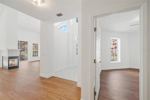 Condominio en venta en Orlando, Florida, 3 dormitorios, 221.48 m2 № 2095762 - foto 24