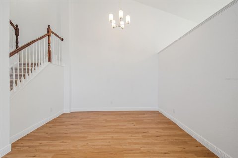 Condominio en venta en Orlando, Florida, 3 dormitorios, 221.48 m2 № 2095762 - foto 10