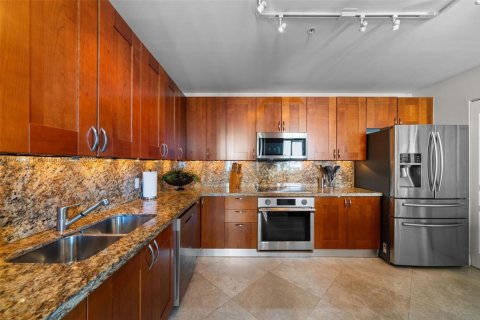 Condo in Fort Lauderdale, Florida, 3 bedrooms  № 1874505 - photo 18