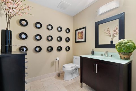Condo in Fort Lauderdale, Florida, 3 bedrooms  № 1874505 - photo 6