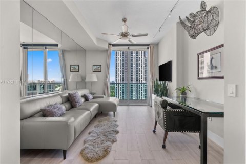 Condo in Fort Lauderdale, Florida, 3 bedrooms  № 1874505 - photo 9