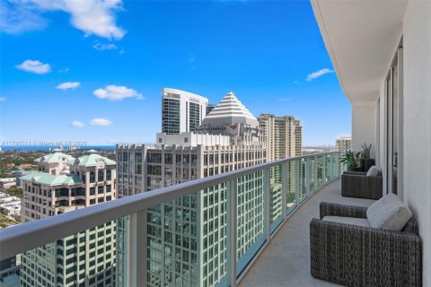 Condo in Fort Lauderdale, Florida, 3 bedrooms  № 1874505 - photo 25