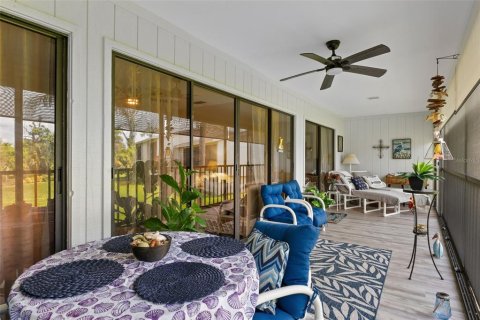 Condo in Englewood, Florida, 2 bedrooms  № 1917672 - photo 23