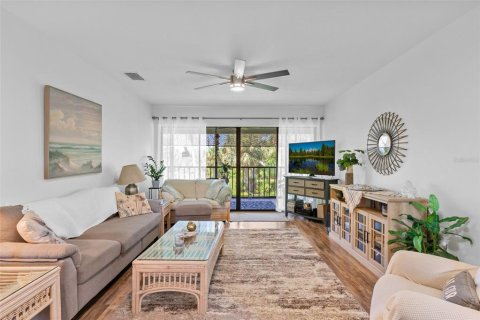Condo in Englewood, Florida, 2 bedrooms  № 1917672 - photo 28