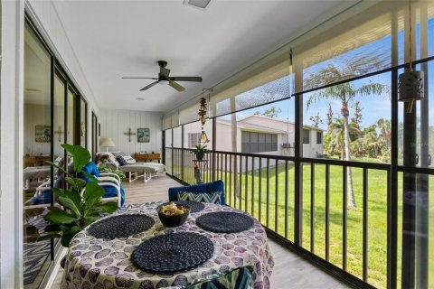 Condo in Englewood, Florida, 2 bedrooms  № 1917672 - photo 2