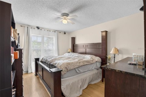 Villa ou maison à vendre à Tampa, Floride: 3 chambres, 115.57 m2 № 2316799 - photo 14