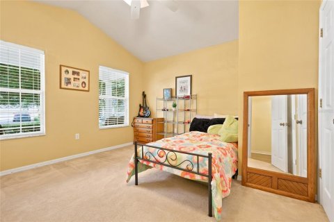 House in Gainesville, Florida 5 bedrooms, 204.66 sq.m. № 2223240 - photo 20