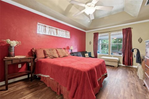House in Gainesville, Florida 5 bedrooms, 204.66 sq.m. № 2223240 - photo 16