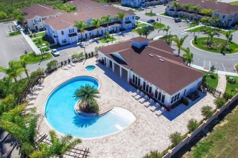 Adosado en venta en Kissimmee, Florida, 4 dormitorios, 157.38 m2 № 2234537 - foto 25