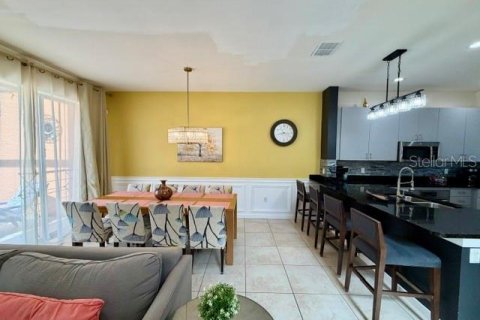 House in Kissimmee, Florida 3 bedrooms, 136.94 sq.m. № 2211104 - photo 12