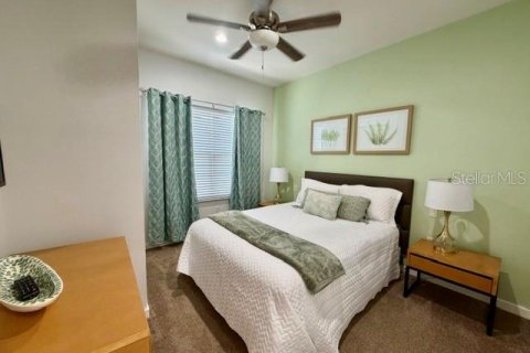 House in Kissimmee, Florida 3 bedrooms, 136.94 sq.m. № 2211104 - photo 22
