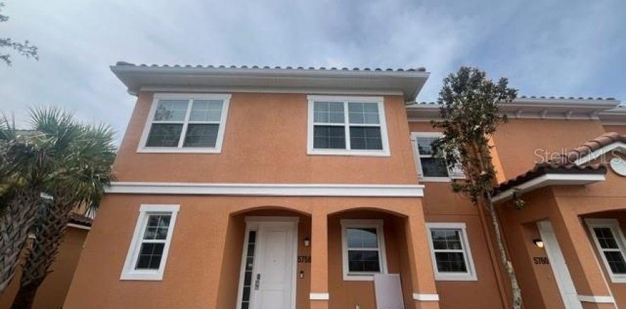 House in Kissimmee, Florida 3 bedrooms, 136.94 sq.m. № 2211104