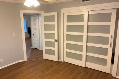 Copropriété à vendre à Pompano Beach, Floride: 2 chambres, 77.85 m2 № 2397964 - photo 12