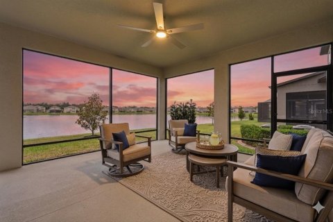 Villa ou maison à BERRY BAY à Wimauma, Floride 3 chambres, 192.87 m2 № 2100540