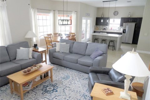 House in Davenport, Florida 4 bedrooms, 201.41 sq.m. № 1855966 - photo 22