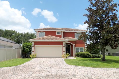 House in Davenport, Florida 4 bedrooms, 201.41 sq.m. № 1855966 - photo 2
