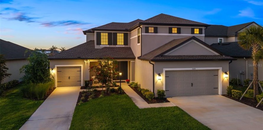 House in Lakewood Ranch, Florida 5 bedrooms, 321.53 sq.m. № 1613932