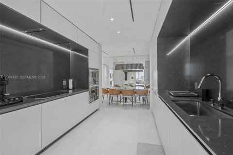 Copropriété à louer à Miami, Floride: 3 chambres, 285.95 m2 № 2145797 - photo 17