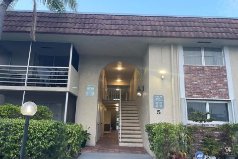 Copropriété à louer à Boca Raton, Floride: 2 chambres, 108.7 m2 № 2084932 - photo 4