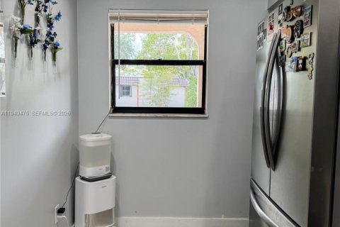 Снять в аренду кондоминиум в Майами, Флорида 2 спальни, 88.81м2, № 2004925 - фото 19