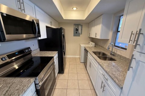Condominio en venta en Orlando, Florida, 2 dormitorios, 90.67 m2 № 1650065 - foto 5
