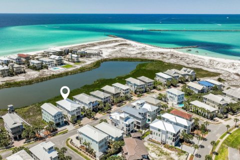 House in Destin, Florida 4 bedrooms, 293.94 sq.m. № 561146 - photo 1