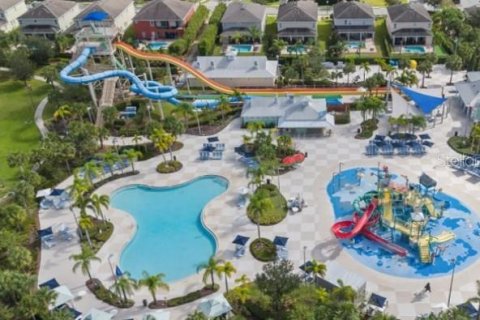 Villa ou maison à vendre à Kissimmee, Floride: 5 chambres, 280.01 m2 № 1898671 - photo 11