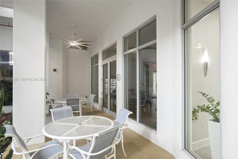 Condominio en alquiler en Hollywood, Florida, 1 dormitorio, 87.24 m2 № 2033507 - foto 27