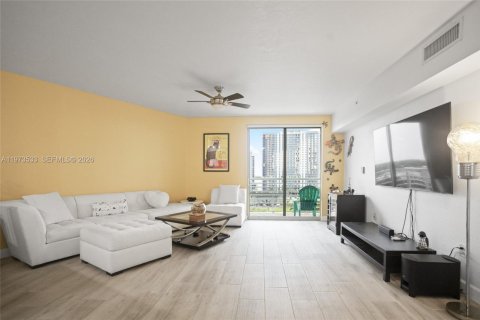 Condo à Hollywood, Floride, 1 chambre  № 2033507