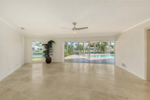 Купить виллу или дом в Сарасота, Флорида 7 комнат, 225.57м2, № 1846348 - фото 8