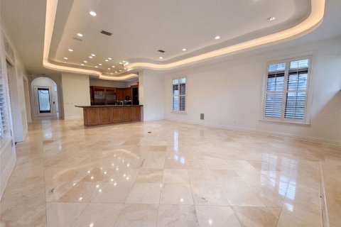 Villa ou maison à vendre à Tampa, Floride: 5 chambres, 656.45 m2 № 2277987 - photo 13