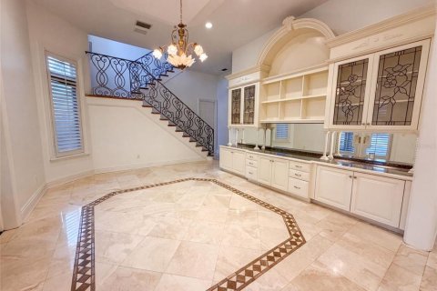 Villa ou maison à vendre à Tampa, Floride: 5 chambres, 656.45 m2 № 2277987 - photo 15
