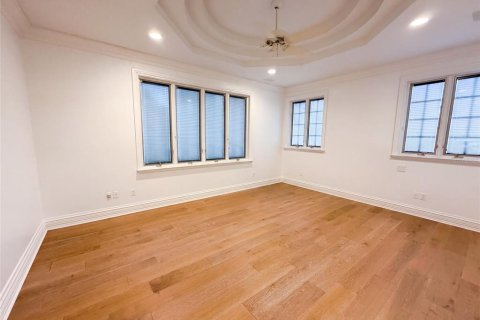 Villa ou maison à vendre à Tampa, Floride: 5 chambres, 656.45 m2 № 2277987 - photo 5
