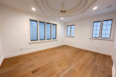 Villa ou maison à vendre à Tampa, Floride: 5 chambres, 656.45 m2 № 2277987 - photo 27