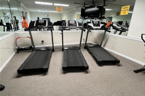 Condo in Coral Springs, Florida, 2 bedrooms № 2021714 - photo 10