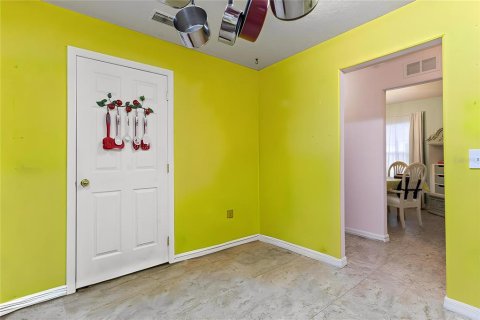 House in Inverness, Florida 3 bedrooms, 101.45 sq.m. № 1883540 - photo 10