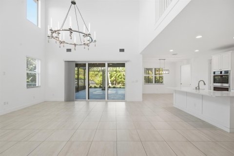 Villa ou maison à vendre à Stuart, Floride: 4 chambres, 271.09 m2 № 2406075 - photo 6