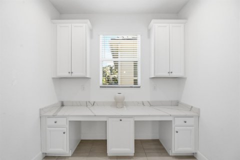 Villa ou maison à vendre à Stuart, Floride: 4 chambres, 271.09 m2 № 2406075 - photo 14