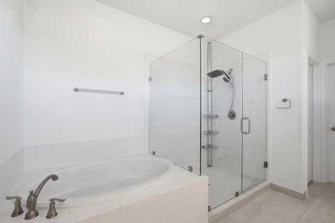 Villa ou maison à vendre à Stuart, Floride: 4 chambres, 271.09 m2 № 2406075 - photo 19