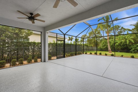 Villa ou maison à vendre à Stuart, Floride: 4 chambres, 271.09 m2 № 2406075 - photo 29