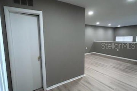 Condominio en alquiler en Orlando, Florida, 1 dormitorio, 70.79 m2 № 2101710 - foto 2