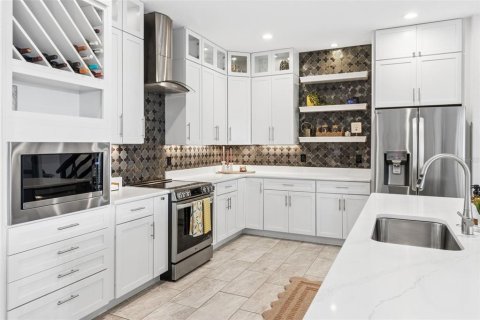 Casa en venta en Sanford, Florida, 5 dormitorios, 350.06 m2 № 2385990 - foto 16
