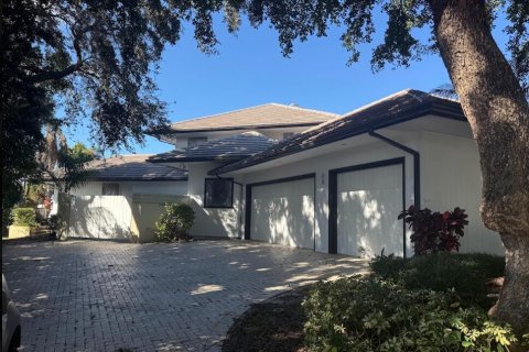 Villa ou maison à Stuart, Floride 4 chambres, 393.53 m2 № 2424519