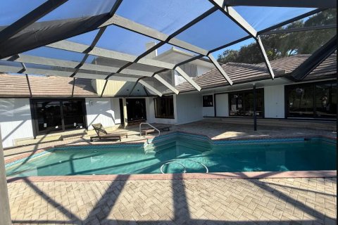 Villa ou maison à vendre à Stuart, Floride: 4 chambres, 393.53 m2 № 2424519 - photo 8