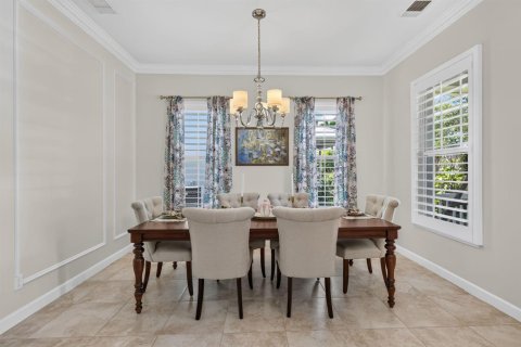 Casa en venta en Port St. Lucie, Florida, 5 dormitorios, 235.51 m2 № 2387915 - foto 8