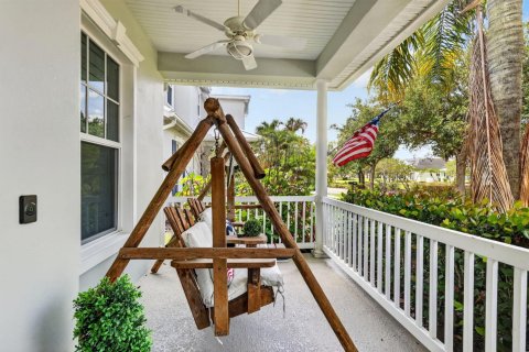 Casa en venta en Port St. Lucie, Florida, 5 dormitorios, 235.51 m2 № 2387915 - foto 4
